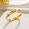 Pulseiras da Série Aço Titânio Não Desbota para Mulheres, Design de Fecho Moderno, Joias Populares de Celebridades da Internet, Joias Transfronteiriças Exquisitas Incrustadas com Diamantes Atacado