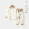 Ropa de otoño para niños y pantalones para bebé, pijama clase A, conjunto de ropa interior cálida para bebés y niños pequeños, traje de dos piezas de algodón puro para otoño sin huesos