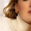 Europa y Estados Unidos espiral enroscado kgold twist aretes de hebilla para la oreja aretes aretes transfronterizos calientes aretes INS aretes clip para el hueso de la oreja