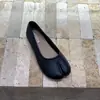 Sapatos Rasos Femininos Estilo Floresta Retrô Estilo Fada com Dedos Separados, Primavera 2026 Boca Rasa Mary Janes Gentis e Elegantes