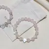 Pulseira de Quartzo Rosa Natural com Design de Flecha de Cupido e Coração, Trevo de Quatro Folhas de Madrepérola Único, Joia Empilhável para Mulheres