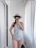 Traje de baño de una pieza nuevo 2026, Brillante, Ajustado y de Colores Vivos de Natación de Competición para Mujer, Traje de baño Brillante para Piscina