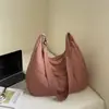 Bolso cruzado plisado ligero de gran capacidad para mujer 2025 Nuevo estilo japonés Bolso de hombro Bolso tote casual para ir al trabajo