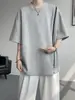 Camiseta Masculina de Manga Curta com Zíper Irregular Verão Tendência Americana Manga Curta Roupas Soltas Modernas Versátil Camiseta Resistente