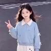 Conjunto de Dos Piezas para Niñas 2026 Primavera/Otoño Nuevo Estilo Top con Lazo Diseño Único Pantalones Casuales Pantalones Largos Moderno