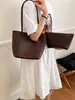 Bolsa de Grande Capacidade Nicho High-End Estilosa Nova Casual Ombro Único Moda Bolsa de Axila Tecida Bolsa Tote para o Dia a Dia