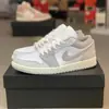 Verano AJ1 Blanco Rojo Caja de Dedo Interna Hombres Mujeres Campus Zapatillas Deportivas de Caña Baja Pareja de Moda Zapatillas de Baloncesto Casual aj1