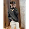 Suéter Bordô Preguiçoso para Mulheres 2025 Novo Estilo de Inverno, Suéter Base Deslumbrantemente Bonito, Blusa de Tricô com Gola V