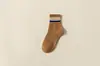 Calcetines de Media Pantorrilla para Hombre de Primavera y Otoño Rayados Modernos Largos Deportivos Transpirables Absorbentes de Sudor Estudiante Casual de Algodón Absorbentes de Sudor y Resistentes al Olor
