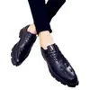 Moda Británica de Invierno Zapatos Casuales de Cuero con Punta Zapatos sin Cordones para Salón de Peluquería de Discoteca Zapatos Mocasines que Aumentan la Altura Zapatos Cálidos de Algodón para Hombre
