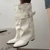 Elegantes Botas de Caballero, Botas Fruncidas con Hebilla, Adelgazantes 2026 Elegantes Botas Largas de Otoño para Mujer, Moda Estilo Retro con Tacón Grueso