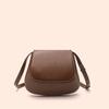 Bolso Nuevo de Castaño con Textura de Alta Gama, Bolso tipo Silla de Montar, Moderno y Versátil, Diseño de Nicho, Bolso Cuadrado Pequeño Retro, Bolso de Hombro Cruzado