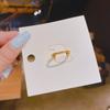 Anillo cuadrado pequeño con microincrustaciones de circonita y perla bañada en cobre para pareja. Anillo cuadrado de moda para mujer. Anillo brillante para el dedo. Regalo para novia.