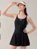 Traje de baño de una pieza de nuevo estilo para mujer, traje de baño deportivo sin mangas para estudiante, nuevo traje de baño conservador de pierna cuadrada adelgazante para la playa