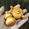 Talla de Madera de Ciprés con Expresión Feliz, un Artefacto de Azulejo de Mahjong, Mascota de Té Tallada en Madera Maciza, Pieza de Mano Creativa de Escritorio