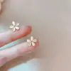 Aretes de perlas para mujer, aretes, aretes de estilo retro, aretes de lujo ligero y de alta gama