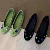 Novidade Primavera e Outono 2026 Sapatos Vovó com Pedraria e Pedras Preciosas para Mulheres, Sapatos Rasos Versáteis de Bico Redondo para Combinar com Saias
