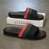 Pantuflas de exterior universales para hombre para verano, de suela gruesa, aptas para uso en casa y al aire libre, antideslizantes, casuales, suela suave engrosada, sandalias de baño de PVC