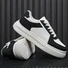 Zapatillas casuales blancas Big-toe McQueen para hombre, puntera ancha, transpirables y cómodas, con diseño de retazos, que aumentan la altura