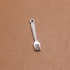 Decoração de louça de cozinha para simulação, faca, garfo, colher, pingente de coroa, pingente de colar Joker DIY, acessórios para pulseira