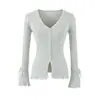 Cardigan de Punto Otoño 2026 Estilo Francés Suave Cuello en V Manga Acampanada Adorno de Volantes para Mujer Ajuste Delgado Temperamento Top con Abertura
