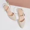 Sandalias de Verano 2024 Nuevos Zapatos Individuales Huecos Franceses Punta Fina Tacón Grueso Sandalias Baotou Estilo de Noche para Mujer Tacones Altos Mujer