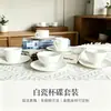 Atacado de Fábrica Xícara e Pires de Café de Porcelana de Osso Branca Pura, Xícara Pequena Simples para Chá da Tarde Inglês, Pode Ser Fabricada de Acordo com Desenhos e Amostras