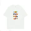 Camiseta de manga curta de seda de leite com estampa de peixe de desenho animado para o verão, nova peça casual versátil e unissex da moda, estilo ins