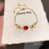 Collar de Flor Ovalada con Circonita Galvanizada en Oro Real de 18 Quilates, Cadena de Clavícula de Lujo Ligero de Gama Alta, Joyería Estilo Palacio Vintage para Mujeres