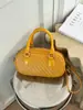 Bolso de Mujer 2025 Primavera Nuevo Estilo Coreano de Moda Tendencia Versátil Bolso Boston con un Toque Único, Bolso Cruzado Casual Simple