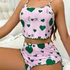 Novo conjunto de pijama feminino estilo europeu e americano, camisola com estampa de coração e shorts, casual e adequado para usar ao ar livre, conjunto de pijama feminino