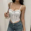 Camisola plisada con cuentas de pedrería y copas, diseñada para llevar como prenda exterior, con un diseño irregular de punta y estilo corsé de ballenas, pura y seductora