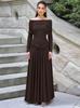 Roupas Femininas Francesas Mais Vendidas Outono 2025 Nova Moda Vestido Longo de Manga Comprida com Gola One-Line Cintura Plissada Comércio Exterior Atacado