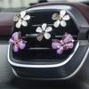 Perfume creativo para salida de aire de coche con forma de mariposa, clip para perfume para aire acondicionado de coche, aromaterapia para coche, fragancia ligera para mujer