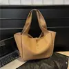 Bolso de Lujo para Mujer Estilo Coreano Moda Color Sólido Bolso de Hombro con Asa Gran Capacidad Lujo Ligero Yangshulin Bolso de Axila Venta al por Mayor
