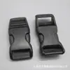 Suministro puntual Hebilla curva de 1.5 cm Hebilla de seguridad para casco de patinaje de ruedas Hebilla curva de plástico POM Accesorios para casco