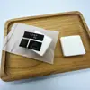 Set de suministros desechables para hotel cepillo de dientes de cerdas suaves peine bolsa de película suave artículos de tocador juego completo venta al por mayor directa de fábrica