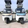 Triciclo elétrico pequeno de cabine fechada para idosos, triciclo elétrico doméstico de teto aberto para deslocamento em casa, diversão para adultos com nova usina de energia elétrica padrão nacional
