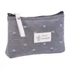 Bolsa de maquillaje de lona con estampado de letras estilo Ins, impermeable y portátil, adecuada para estudiantes como portalápices u organizador de artículos de tocador de viaje.