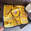 Pañuelo Estampado de Seda Artificial de Carreras de Caballos Vintage, Chal de Alta Gama, Pañuelo para el Cuello de Protección Solar, Pañuelo Cuadrado Pequeño, Pañuelo para la Cabeza, Bufanda para Mujer