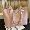 Bolsa de Hombro Cruzada 2026 Modelo Nuevo Comercio Exterior Nicho Tejida para Viajes Diarios para Mujeres, Bolso de Hombro Casual de Lujo Ligero Elegante