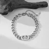 Joias de Aço Titânio Dongguan, Corrente de Lâmina Dupla Estilo Hip-Hop Europeu e Americano Personalizada e Exagerada, Pulseira Não Desbota para Mulheres, Fashion para o Dia a Dia
