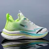 Zapatos Deportivos para Hombre Transfronterizos 2026 Nuevos de Primavera y Verano Zapatos de Running Transpirables Placa de Carbono Ultraligera Zapatos Deportivos de Moda Suela Suave Zapatos Amortiguadores