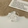 Anillo Floral Minimalista de Moda de Lujo Ligero de Gama Alta con Textura, Diseño de Personalidad de Temperamento Nicho, Joyería Elegante para Mujer