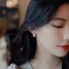 Brincos de Laço com Pérolas Vintage Elegantes para Mulheres Celebridade da Internet Coreia do Sul Brincos Agulha de Prata 925 Novos Brincos da Moda 2025