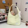 Bolso Tote de Gran Capacidad de Alta Gama para Viajes de Otoño e Invierno para Mujer 2025 Nuevo Bolso de Hombro Negro con Lazo Bordado