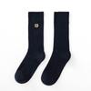 Meias femininas estilo universitário japonês com emblema bordado meias de cano médio meias de panturrilha de cor sólida todas as meias uniformes jk meias empilhadas meias femininas de algodão