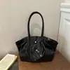 Otoño 2026 Nuevo Bolso de Mano tipo Cesta Casual Versátil Gran Capacidad Bolso de Hombro para Viajes Diarios Bolso de Mujer al por Mayor