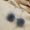 Versión coreana de los nuevos pendientes de aguja de plata S925 color otoño e invierno bola de visón de agua perla pendientes pendientes pendientes precio mayorista