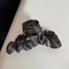 Pinza para el pelo plisada esponjosa de satén estilo coreano para mujer, pinza de garra grande de alta gama para cabello grueso, accesorio para el cabello